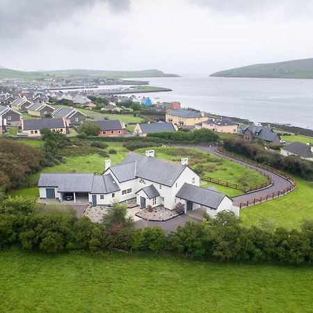 Villa Country Setting In The Middle Of Dingle Town. Exterior foto